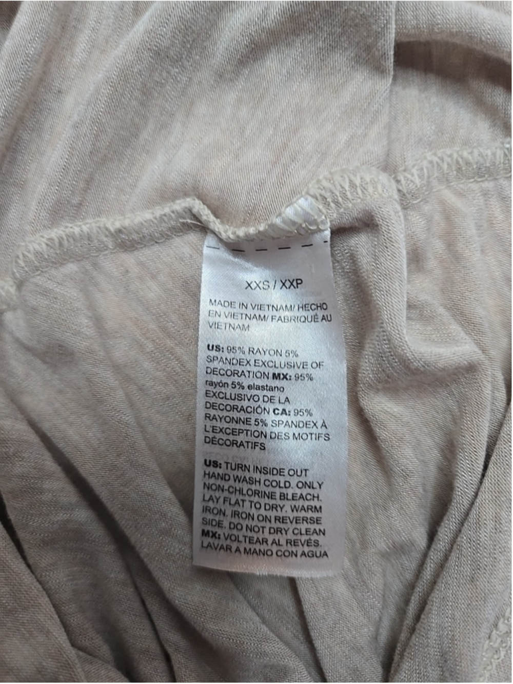 White House Black Market XXS Oatmeal Shimmer V-Neck Tee Quiet Luxury Top - Picture 4 of 7